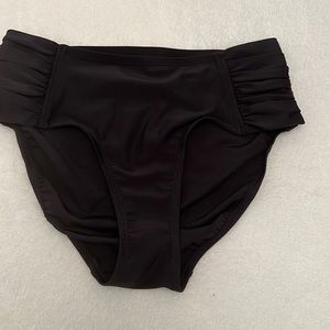 High waisted swim bottoms
